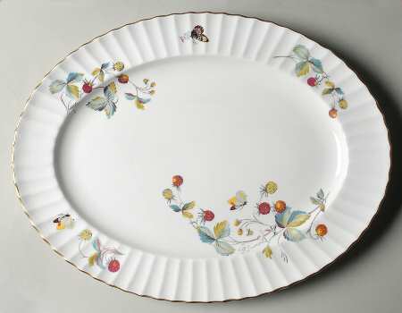 Strawberry Fair (Bone, Rim, Fluted, Gold) 17" Oval Serving Platter