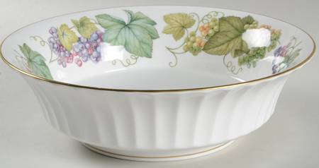 Vine Harvest 9" Round Vegetable Bowl