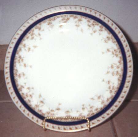 W4849 by Royal Worcester