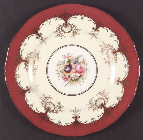 Z1693 by Royal Worcester