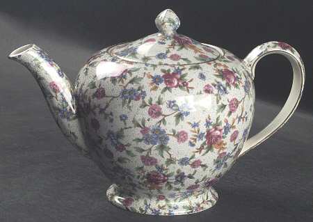 Old Cottage Chintz (Pre 1960, Cream) 4 Cup Albans Teapot & Lid