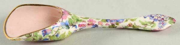 Summertime (Pre 1960, Cream Background, Gold Trim) Nut Scoop