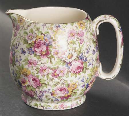 Summertime (Pre 1960, Cream Background, Gold Trim) 20 Oz Jug