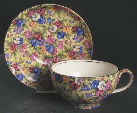Sweet Pea Oversized Cup & Saucer Set