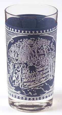 Currier and Ives Blue 8 Oz Glassware Juice