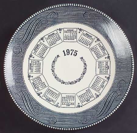 Currier and Ives Blue "1975" Calendar Plate