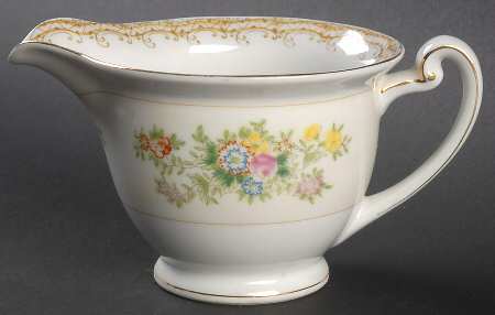 Milford Creamer by Royal York (Japan)
