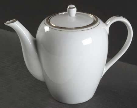 Golden Elegance Teapot & Lid