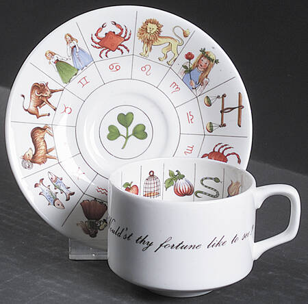 RKE1 Flat Cup & Saucer Set