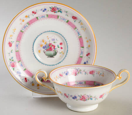 E4630 Footed Cream Soup Bowl & Saucer Set