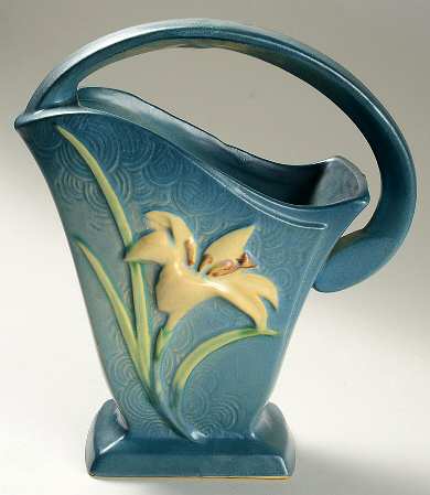 Zephyr Lily Bermuda Blue 8" Handled Basket
