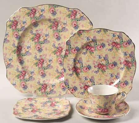 Welbeck (Earthenware, Intro 1995) 5-Piece Place Set=Csfl or Csft,Dp,Sp,Bb
