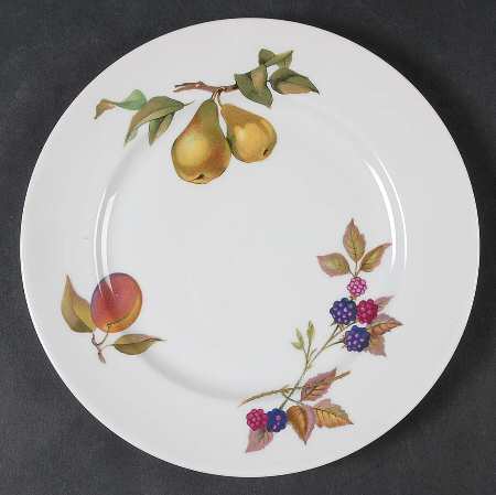 Evesham 'M' Salad Plate by Royal Worcester
