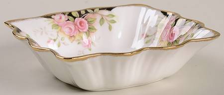 Midnight Rose Small Square Sweet Meat Dish
