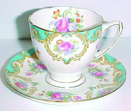Cheltenham Footed Cup & Saucer Set