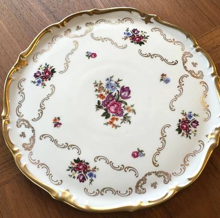 1023P Cake Plate