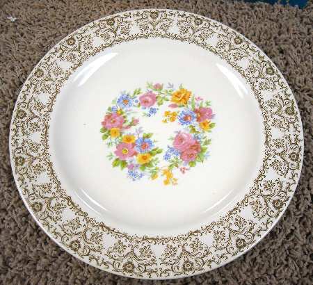 Rosebud Dalton by Royal (USA)