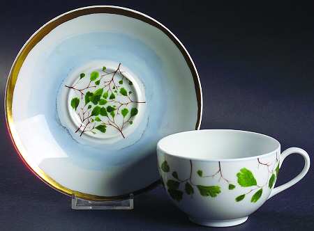 Verdures Footed Cup & Saucer Set