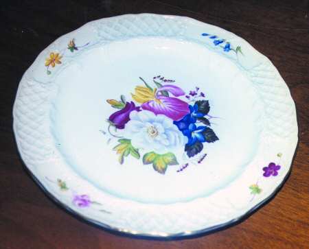 RW77 by Royal Worcester