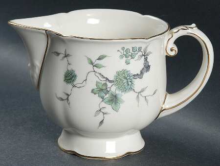 ROB209 Creamer