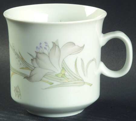 Daffodil (Extra Small Flowers) Flat Cup