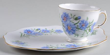7513 Snack Plate & Cup Set