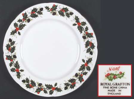 Noel (Holly Backstamp, Scalloped) by Royal Grafton