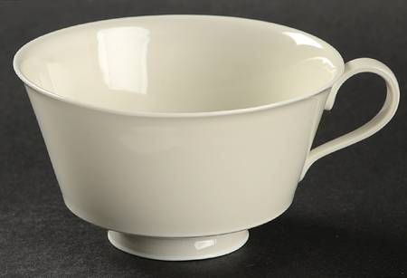 Arcadia Cream--White Footed Cup