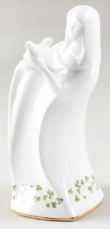 Trellis Shamrock Giftware Dove of Peace Figurine
