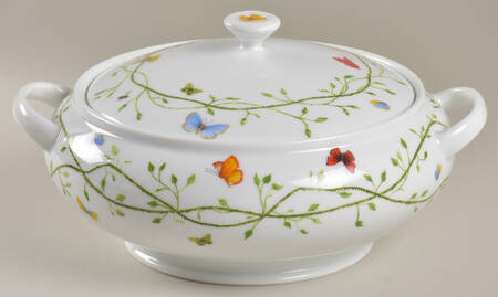 Histoire Naturelle Tureen &  Lid