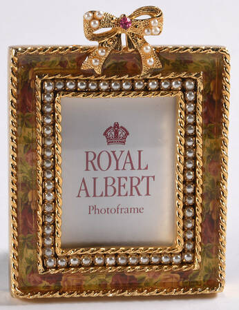 Old Country Roses Chintz Collection Jeweled Rectangle Picture Frame