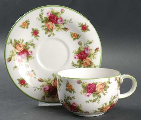 Old Country Roses White (Green Trim) Flat Cup & Saucer Set