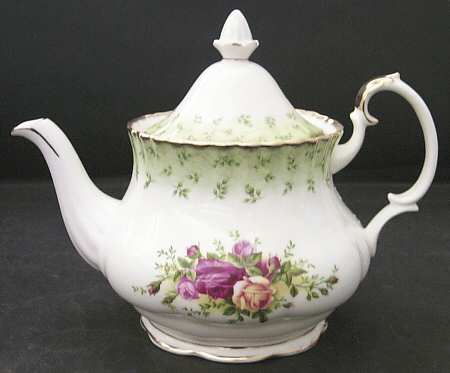 Old Country Roses Green Border Teapot & Lid