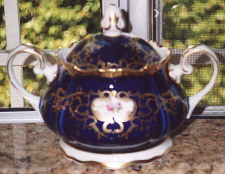 REH12 Sugar Bowl & Lid