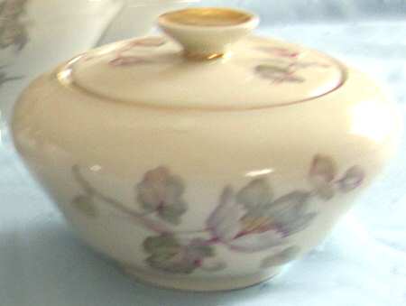 RHN4 Sugar Bowl & Lid