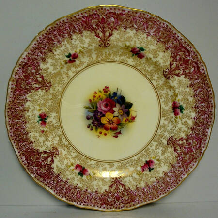 Z277 Red by Royal Worcester