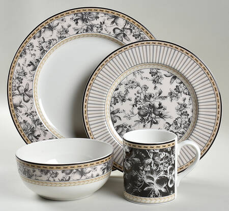 Provence Noir 32  Piece Estate Set