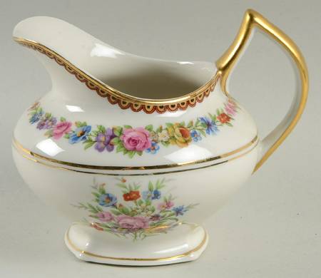 RYD33 Creamer