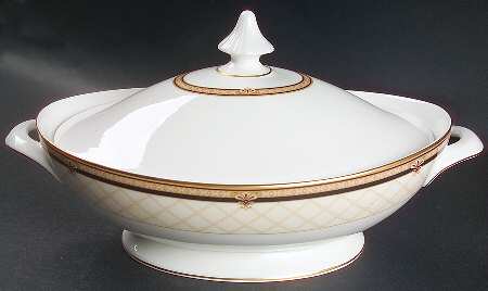 Baroness Oval Covered Vegetable