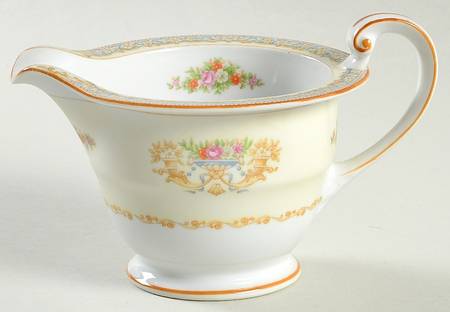 RO78 Creamer by Rose (Japan)