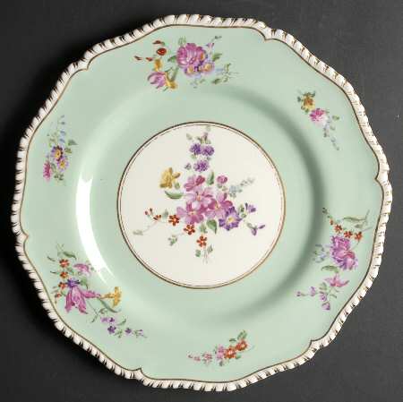 Z2172 by Royal Worcester