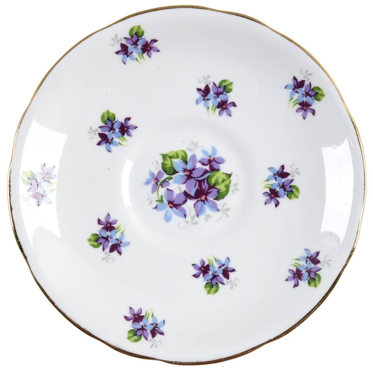 Sweet Violets (Not Embossed Gold) Saucer