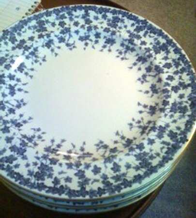 B652 Blue by Royal Worcester