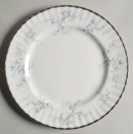 Brides Choice (Montrose) by Royal Albert
