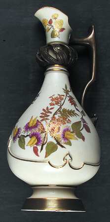 1040 by Royal Worcester