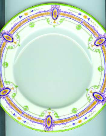 C1010 by Royal Worcester