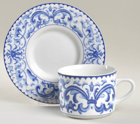 Hadley Flat Cup & Saucer Set