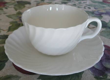 RWO5 Flat Cup & Saucer Set by Royal Crown (England)