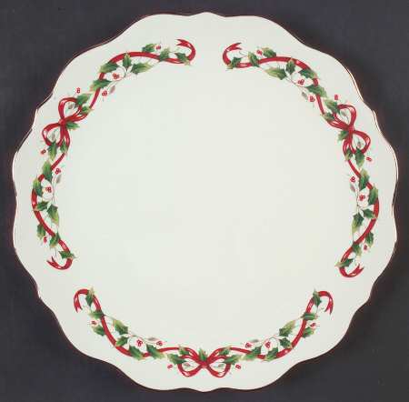 Holly Holiday Cake Plate