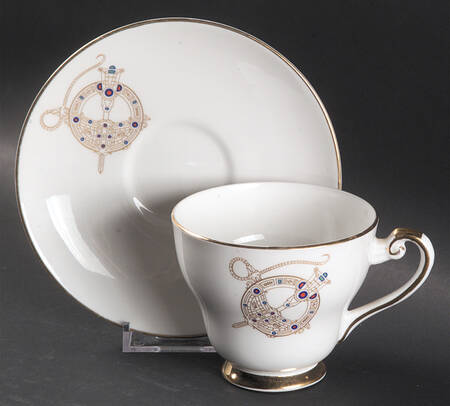 Tara Brooch (Smooth) Footed Cup & Saucer Set